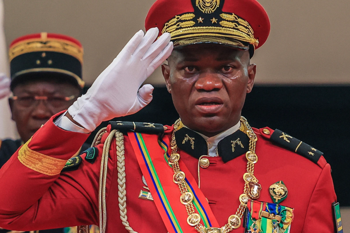 Gabon : Brice Oligui Nguema promet de rendre le pouvoir aux civils