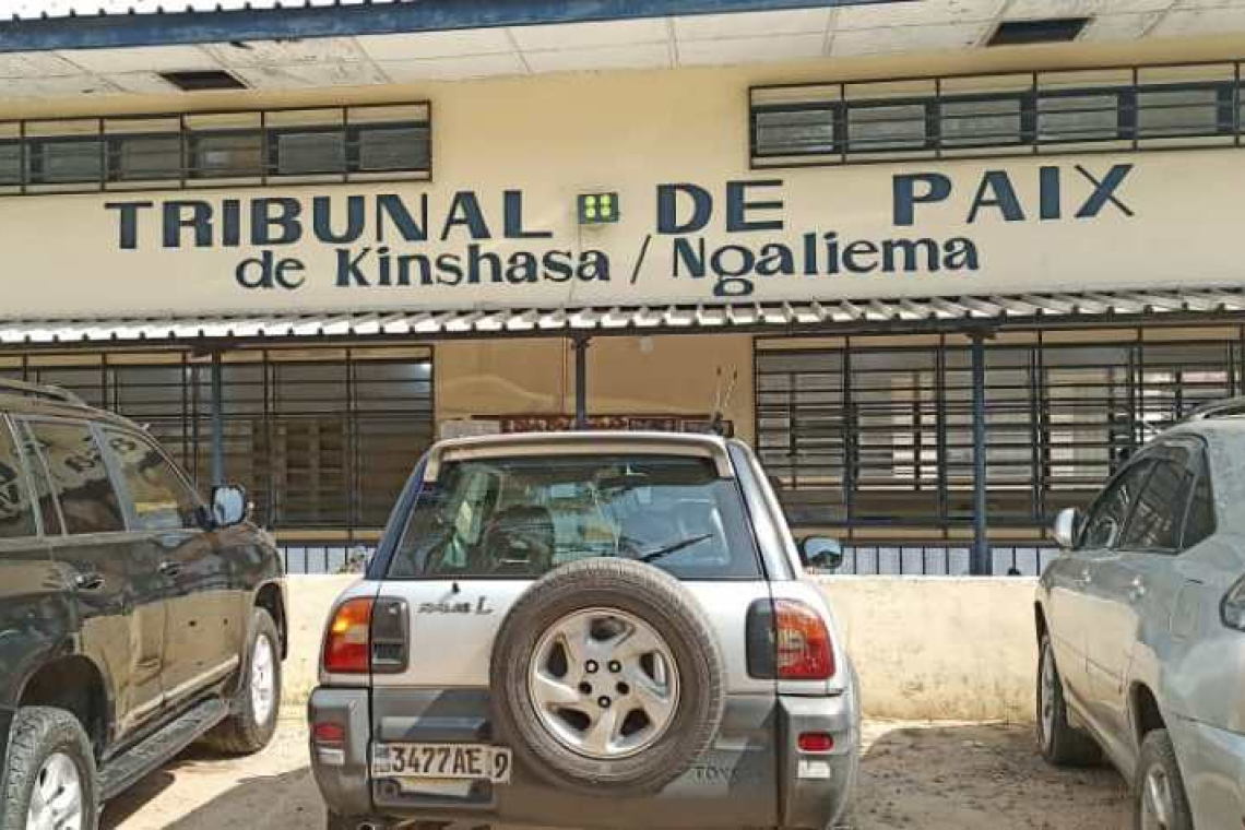 Tripaix/Ngaliema : un couple à couteau tiré pour une histoire d'argent 