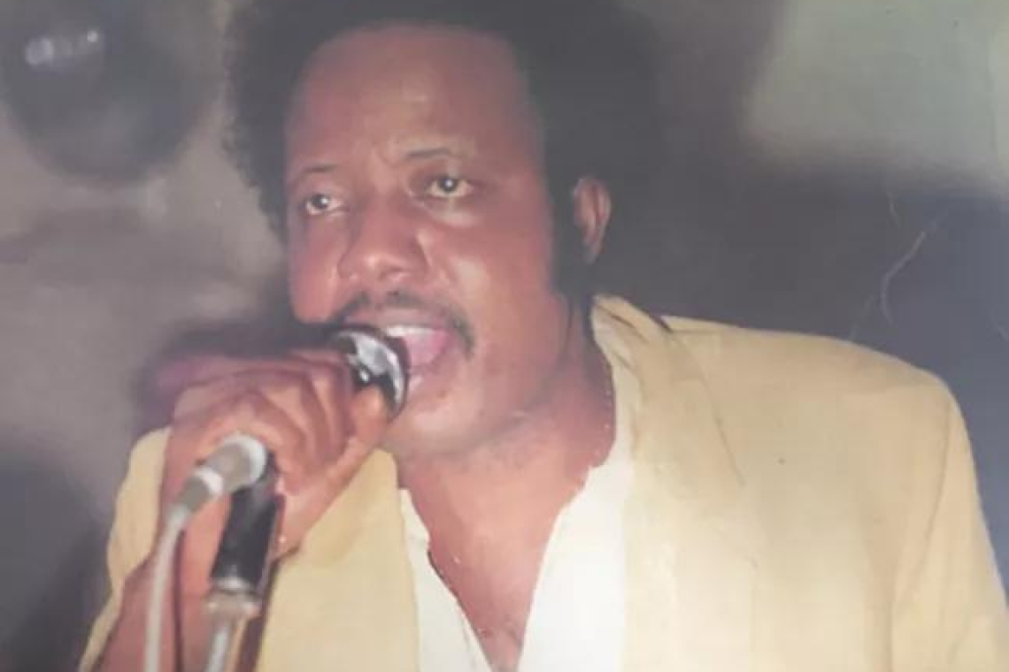 Siméon Mavuela Somo, disparition d’un des derniers musiciens historiques de Zaïko Langa Langa (12 juillet 1950 - 12 novembre 2022)