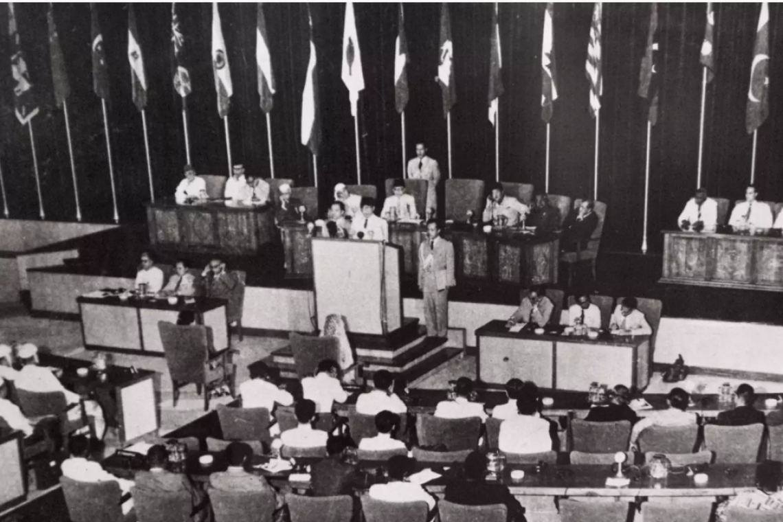 De la conférence de Bandung au mouvement des non-alignés