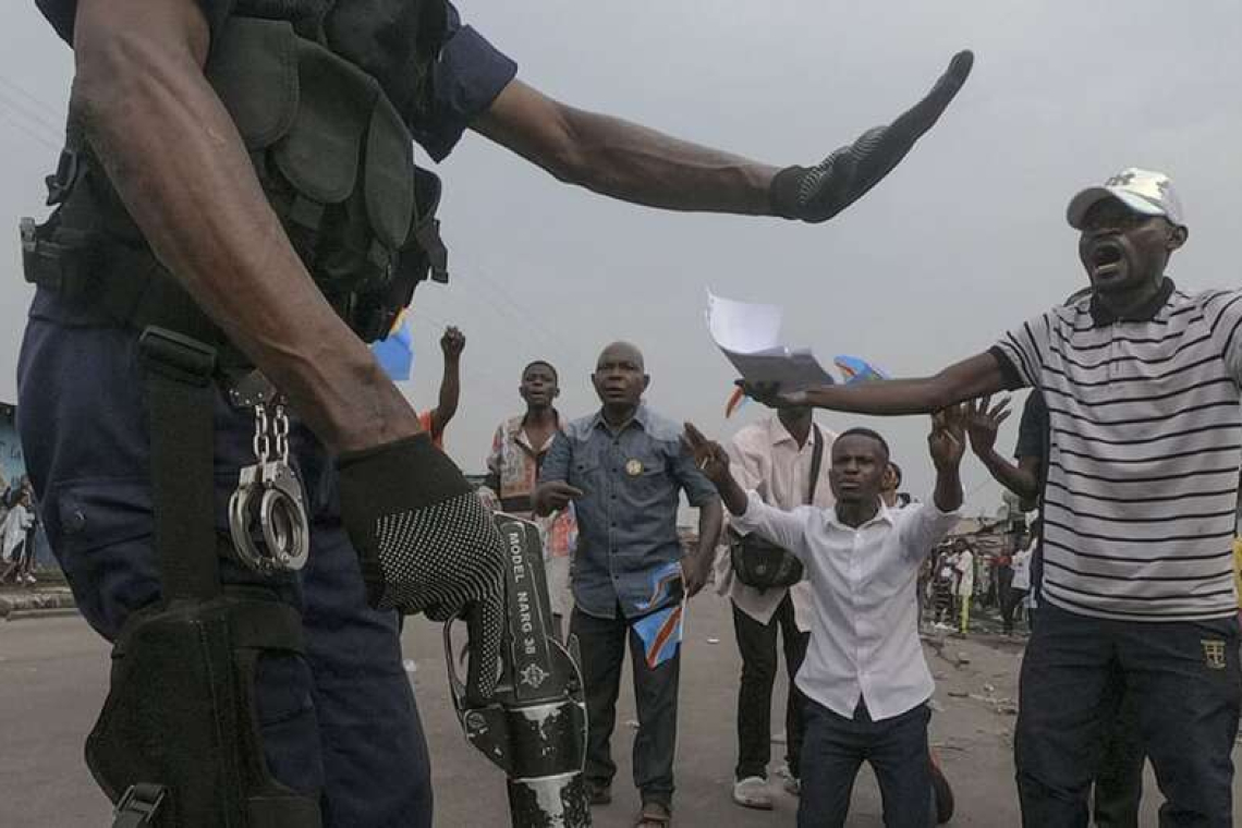 Kinshasa : 13 activistes arrêtés lors d’une manifestation contre la vie chère