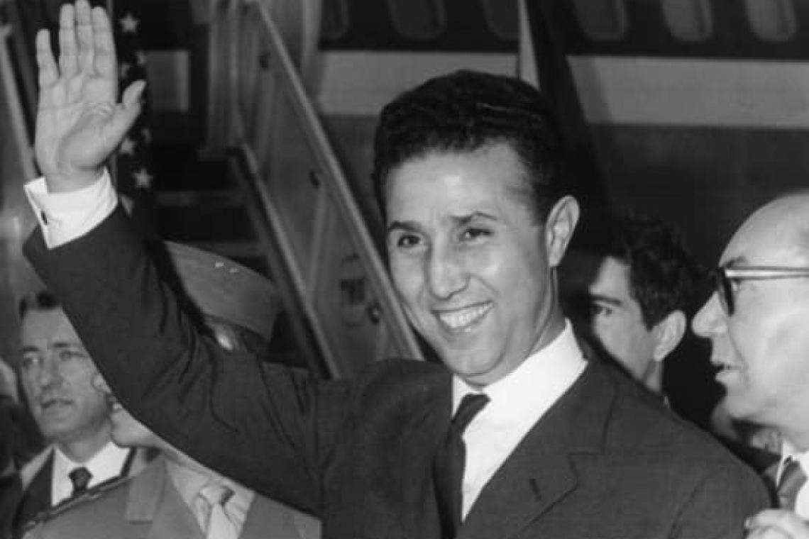 Le colonel Houari Boumediène renverse le Président Ahmed Ben Bella