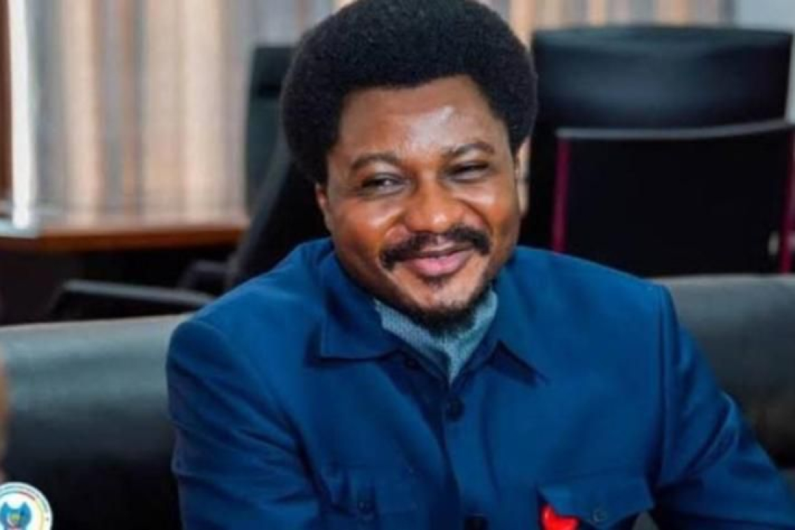 Le ministre de la Justice et Garde des Sceaux, Constant Mutamba est de retour au pays. 