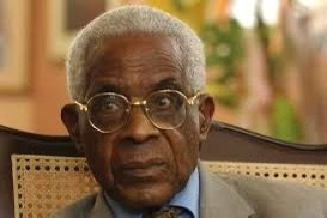 Aimé Césaire: l'intellectuel, le poète, l'humaniste et l'éveilleure de conscience 