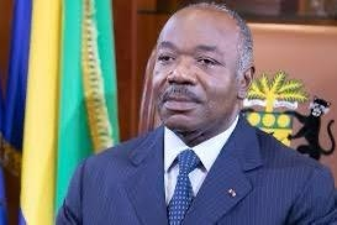 L'ancien président déchu Ali Bongo Ondimba et sa famille libérés et arrivés à Luanda