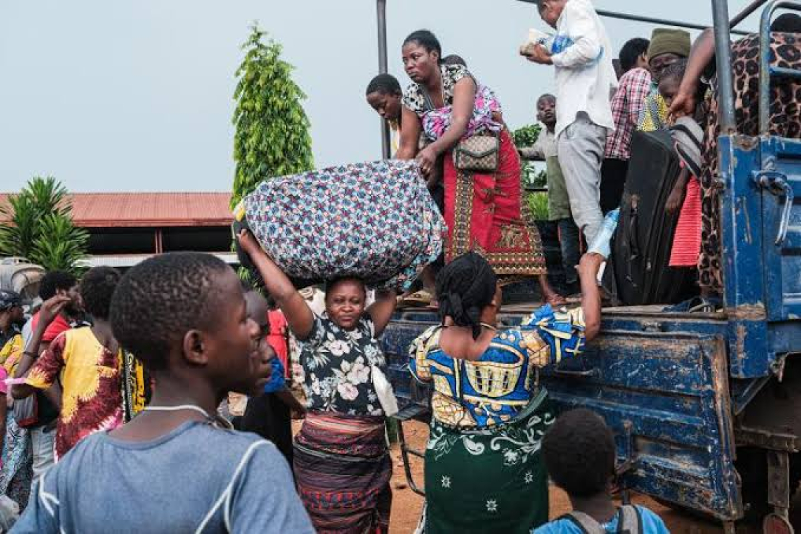 Une vague de 610 réfugiés rwandais rentrent au pays depuis la RDC